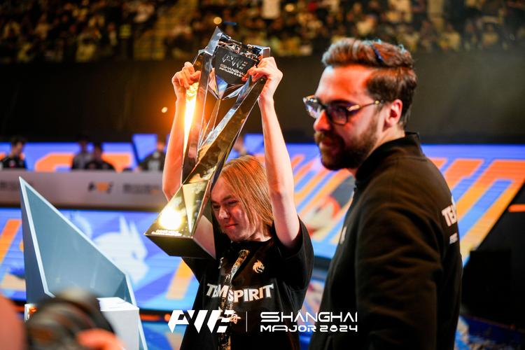 中韩一号种子时隔8年再次在八强遭遇，上次ROX3-1击败EDG