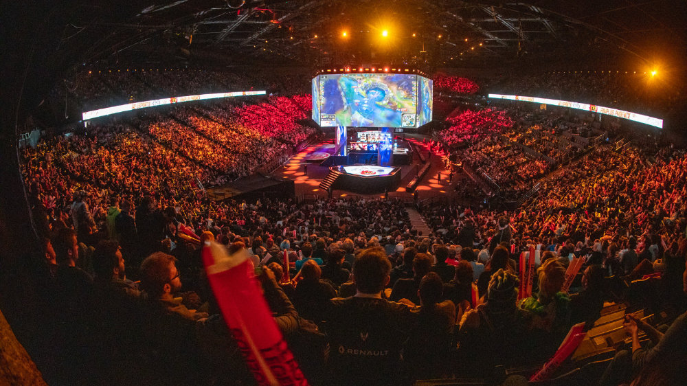 重磅引援，GEN官宣：中单选手Chovy加入队伍