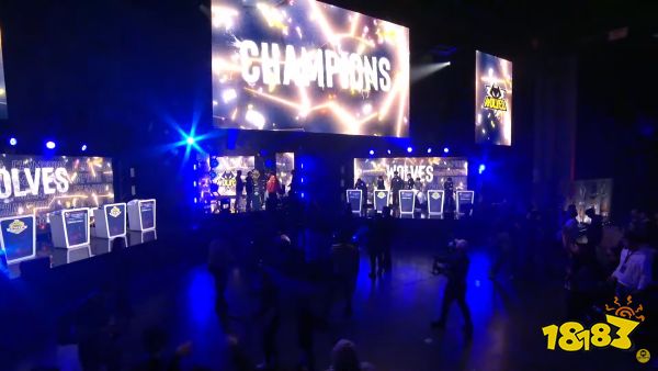 The MongolZ 意外地将 Senzu 放在替补席上;